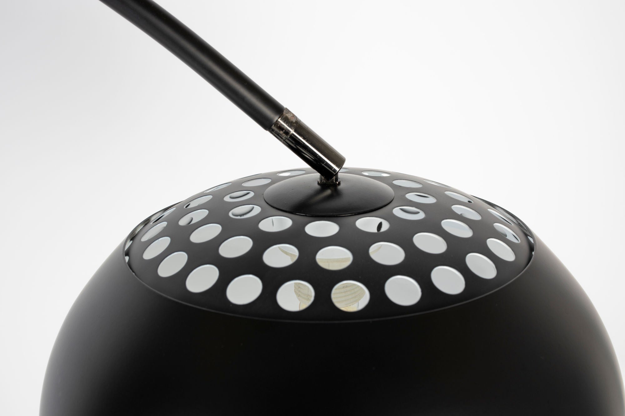 Zuiver Metal Bow Black Floor Lamp